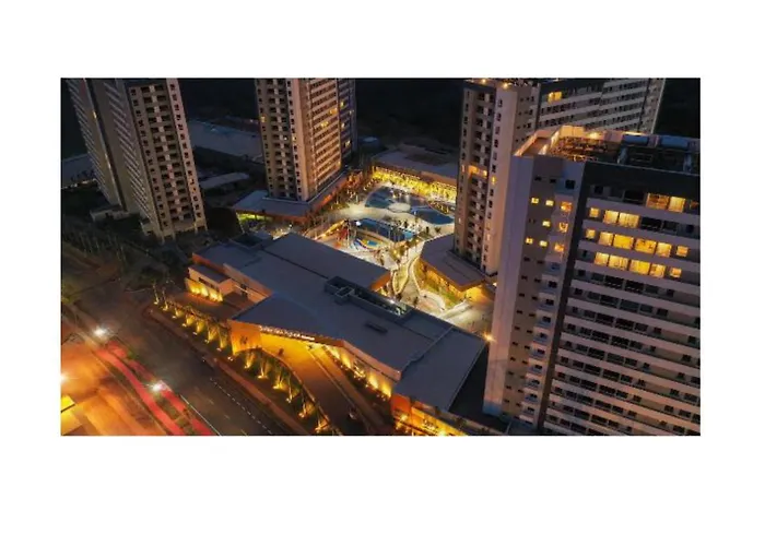 Hotel Resort Proximo Ao Parque Thermas